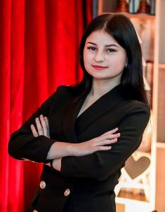 Лариса Сергеевна